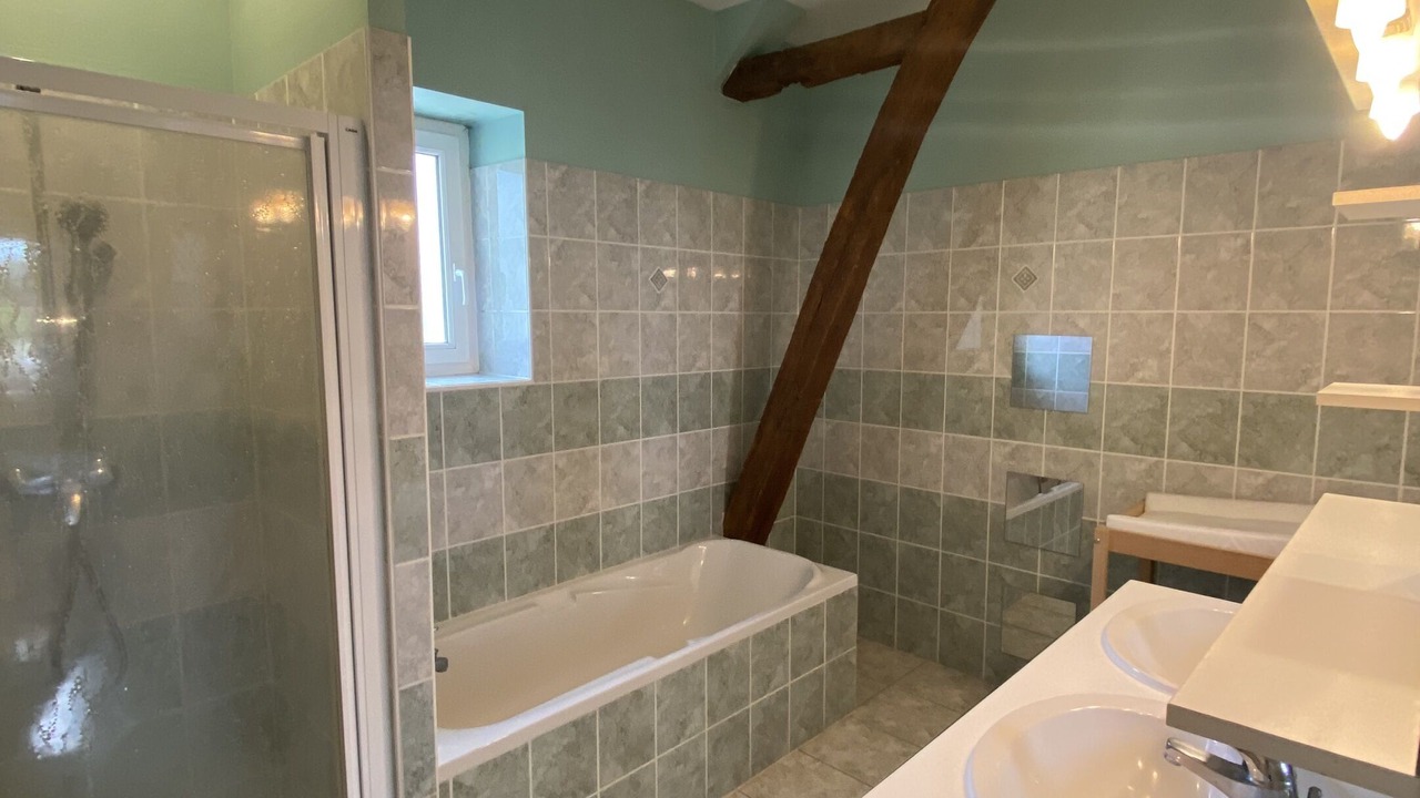 Photo of Bathroom in Thure