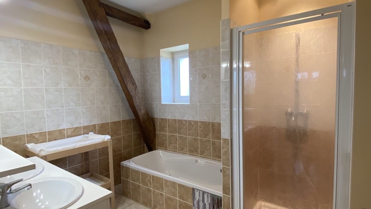 Photo of Bathroom in Thure