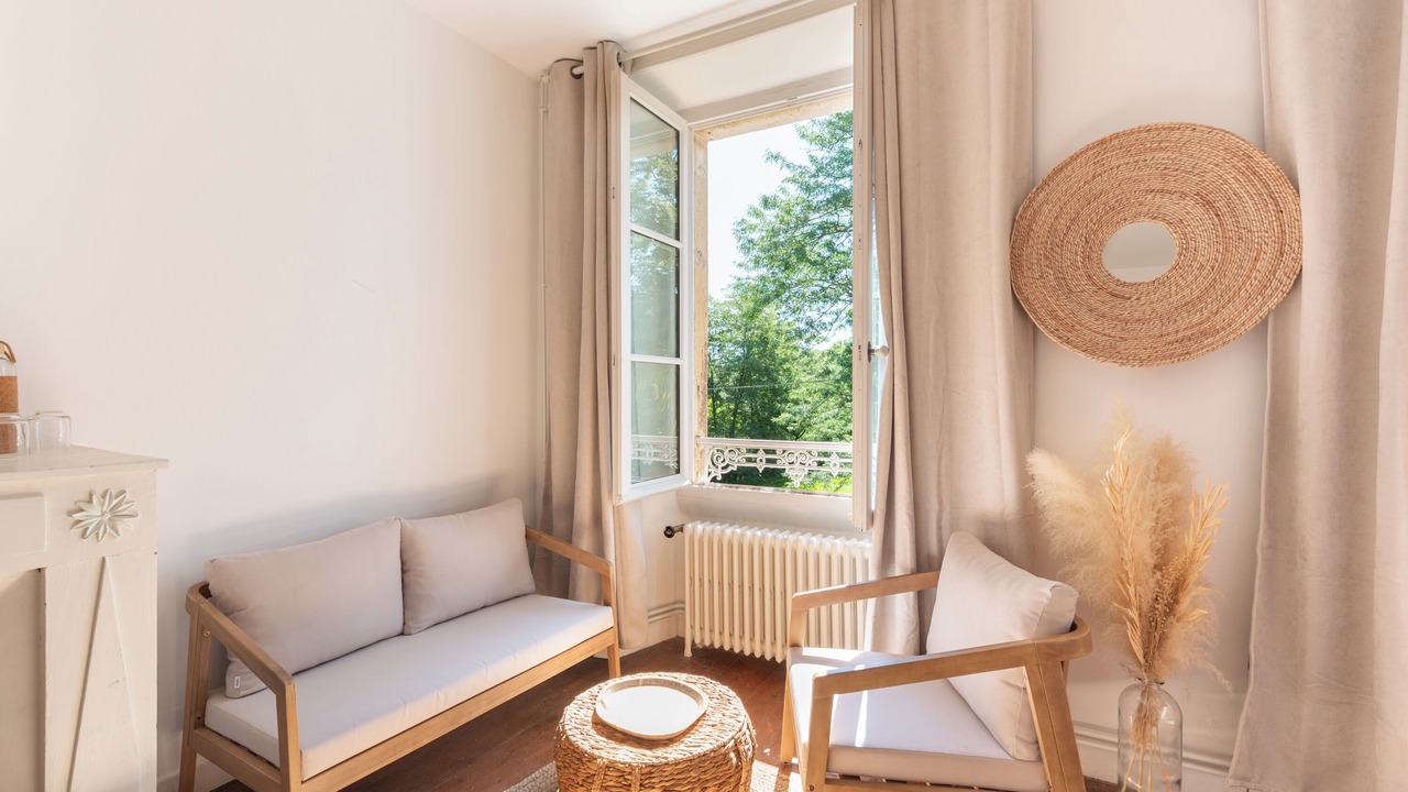 Photo of Livingroom in Anoye