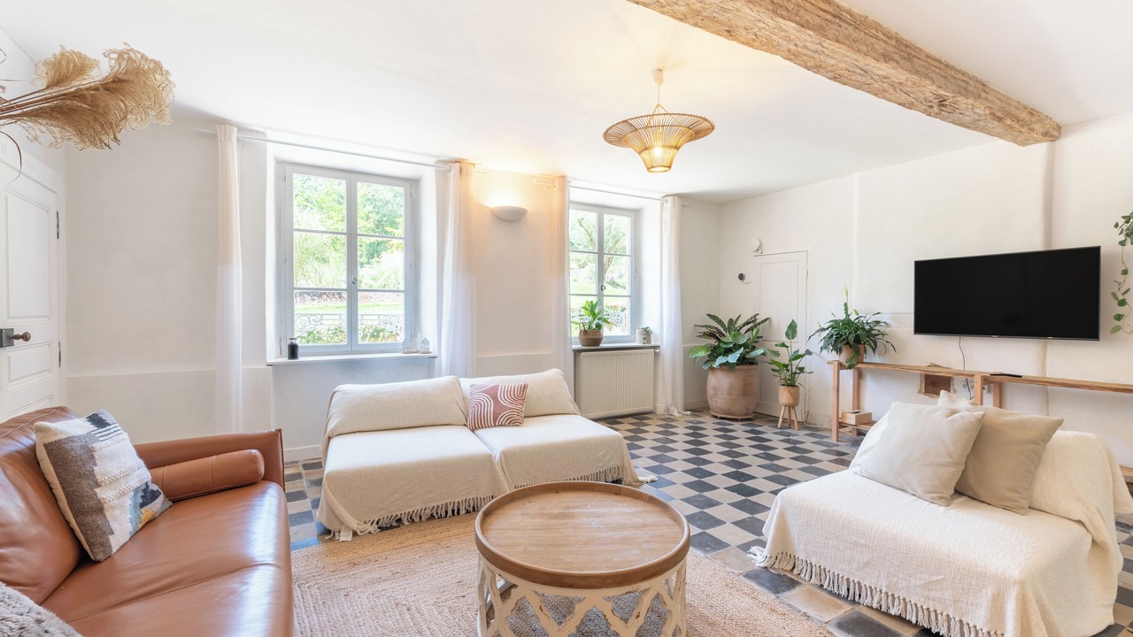 Photo of Livingroom in Anoye