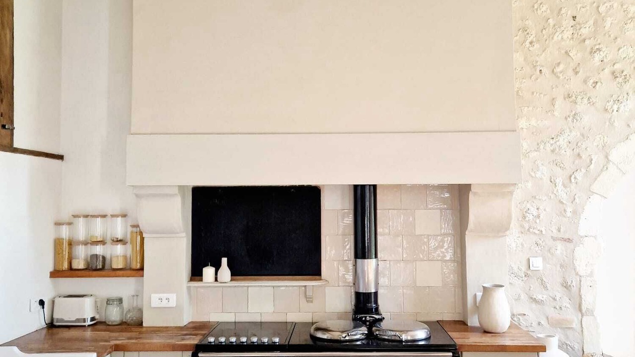 Photo of Kitchen in Saint-Romain-la-Virvee
