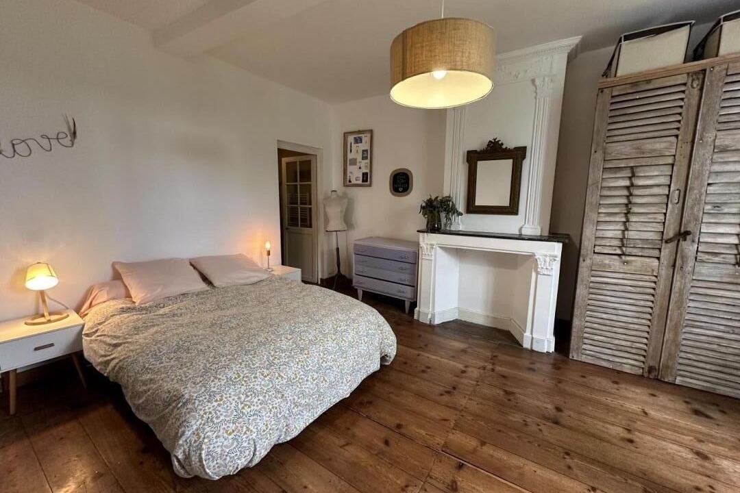 Photo of Bedroom in Amou