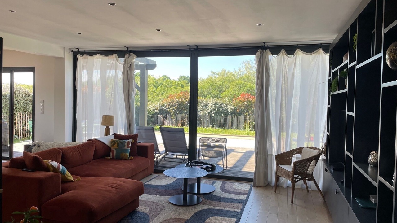 Photo of Livingroom in Bassussarry
