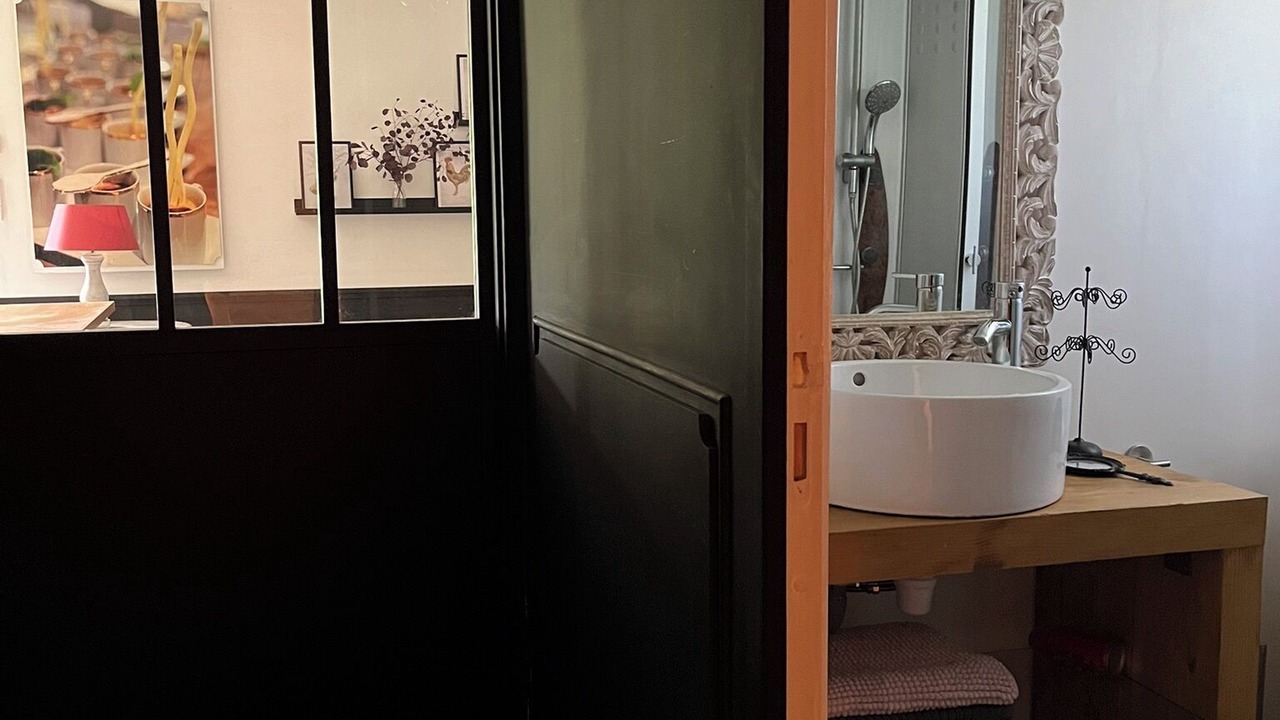Photo of Bathroom in Lalinde