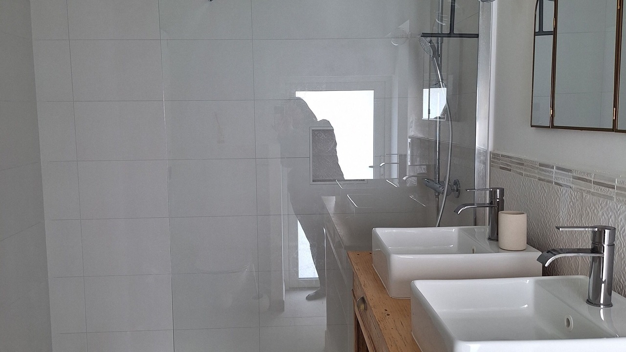 Photo of Bathroom in La Petite-Boissiere