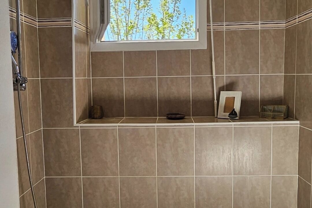 Photo of Bathroom in Pessac