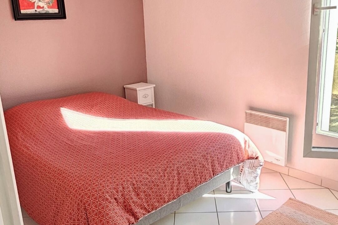 Photo of Bedroom in Pessac