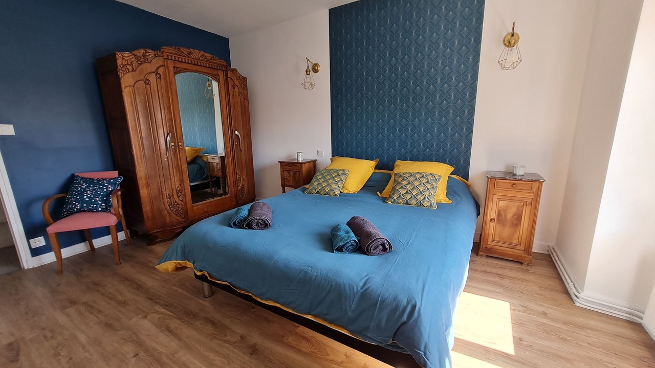 Photo of Bedroom in Les-Trois-Moutiers