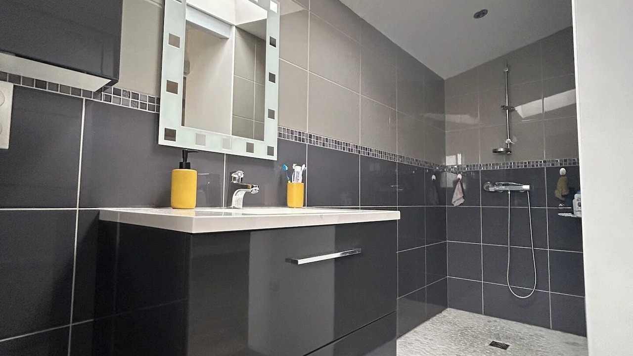Photo of Bathroom in Cheray