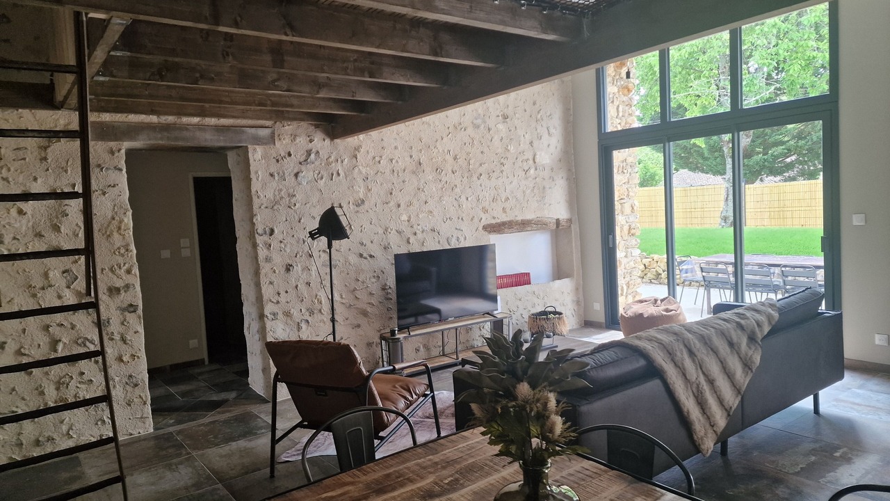 Photo of Livingroom in Nouaille-Maupertuis