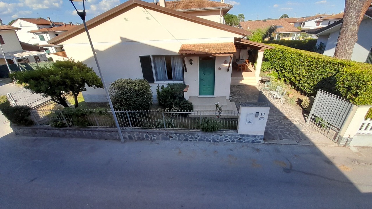 Photo of Outdoor in Torre del Lago Puccini