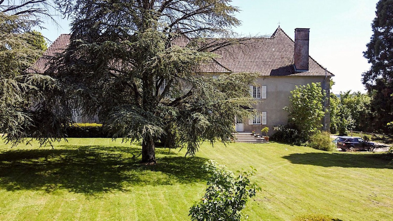 Photo of Others in Vaulry