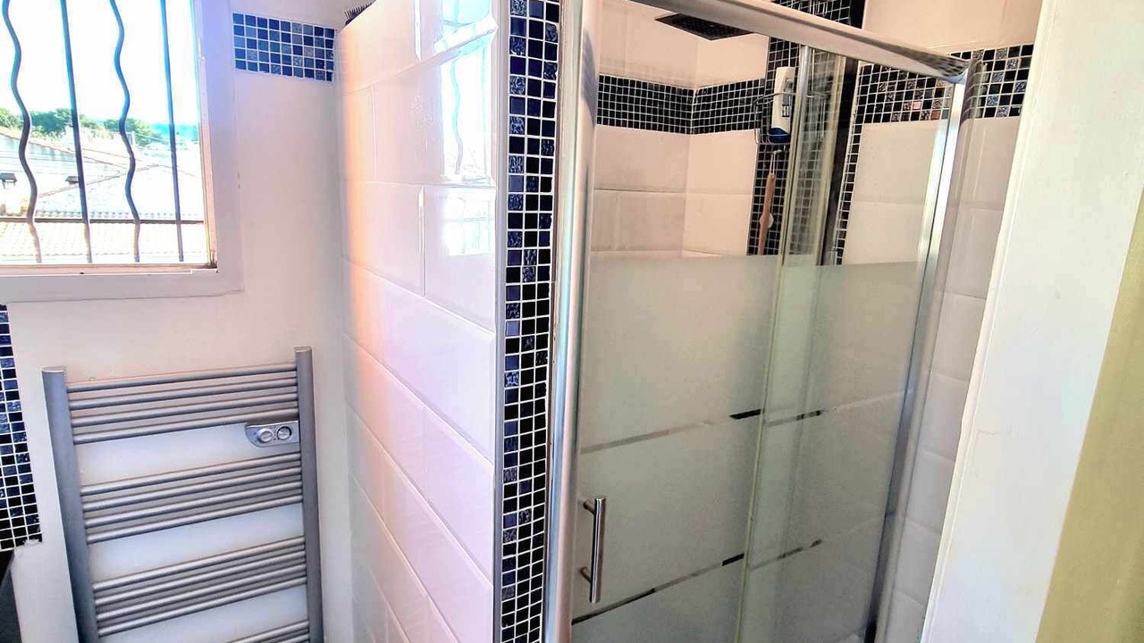 Photo of Bathroom in Rognac