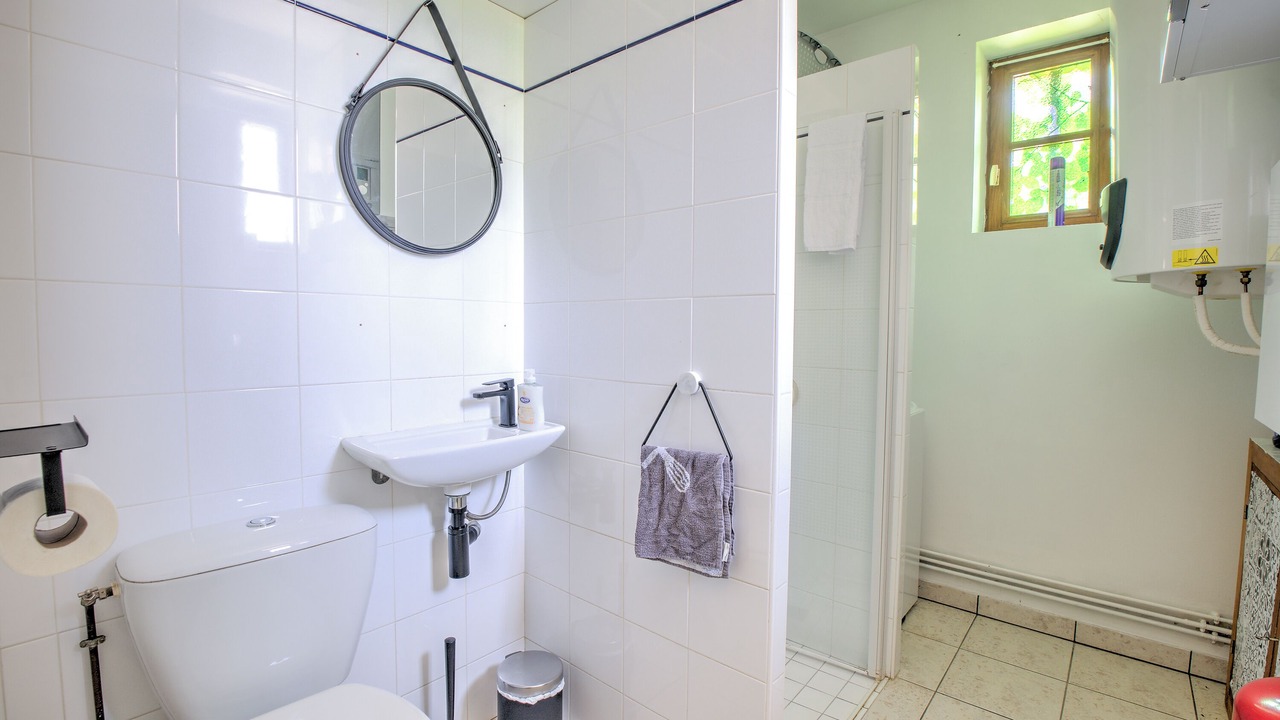 Photo of Bathroom in Saint-Andre-dAllas
