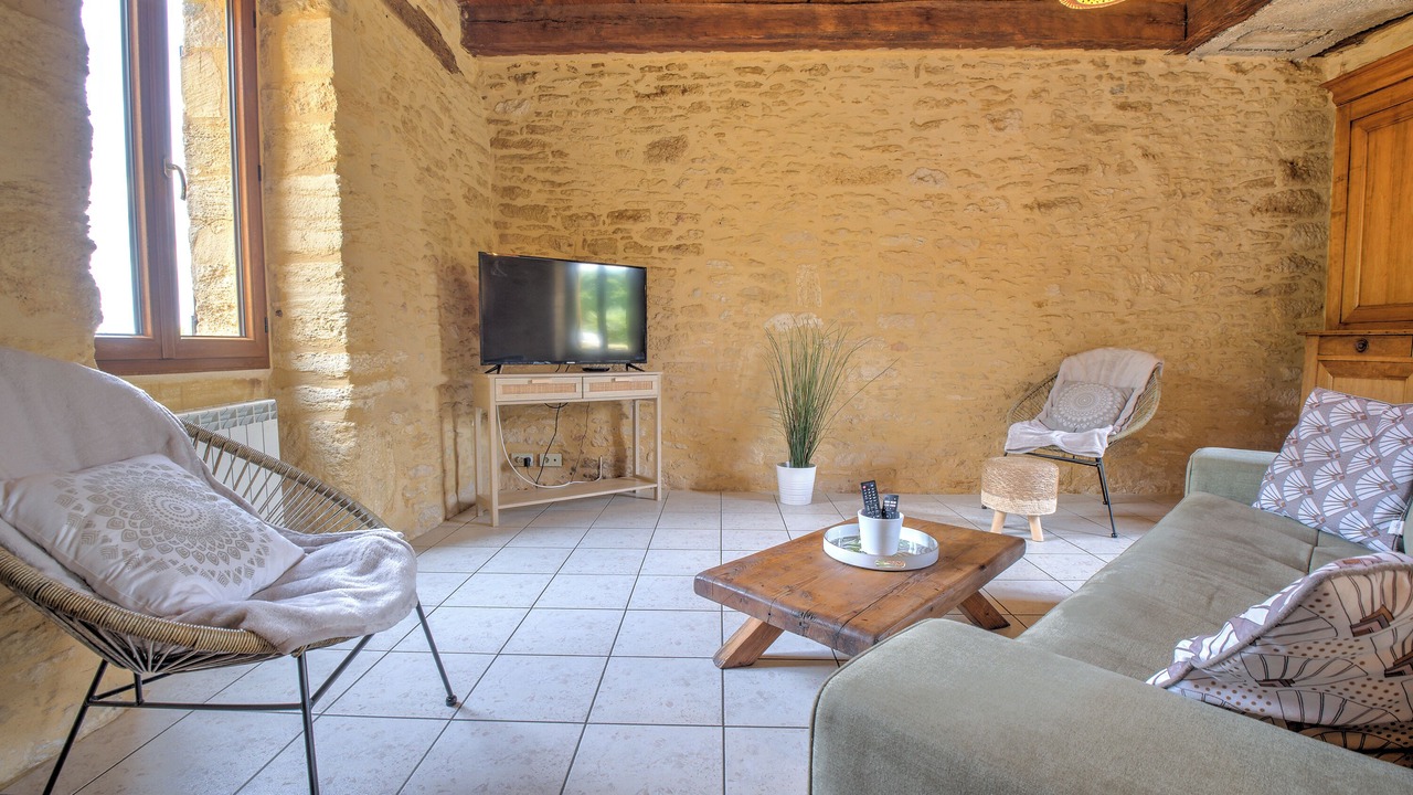 Photo of Livingroom in Saint-Andre-dAllas