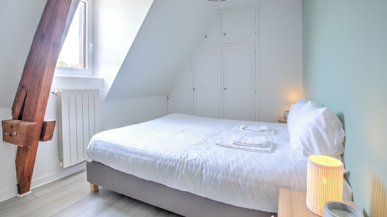 Photo of Bedroom in Saint-Andre-dAllas