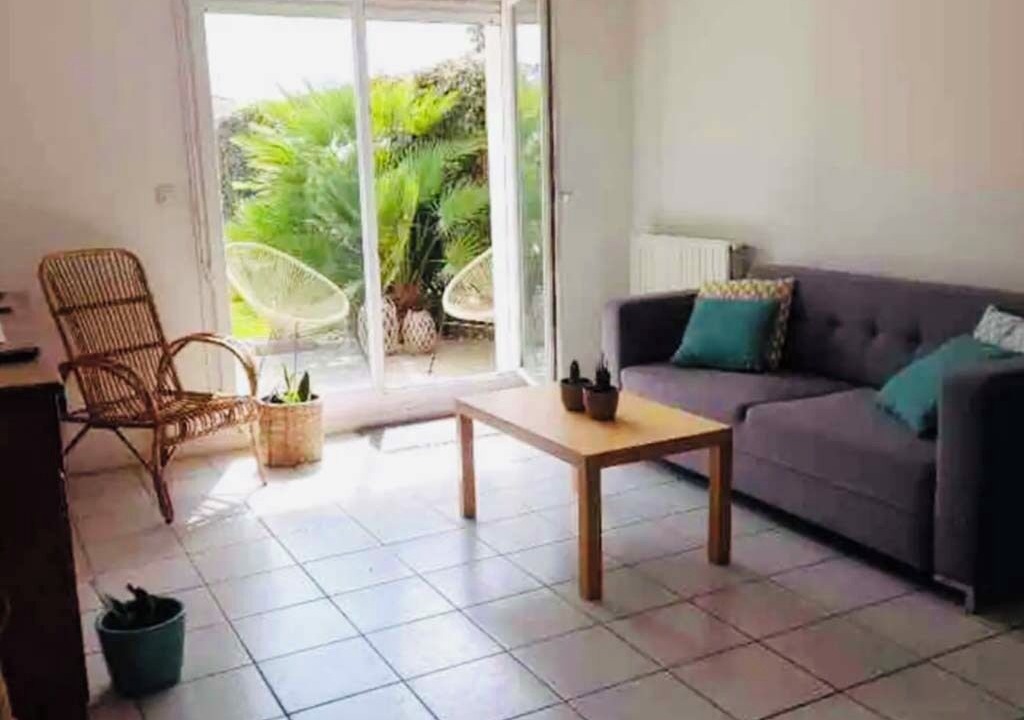 Photo of Livingroom in Creon