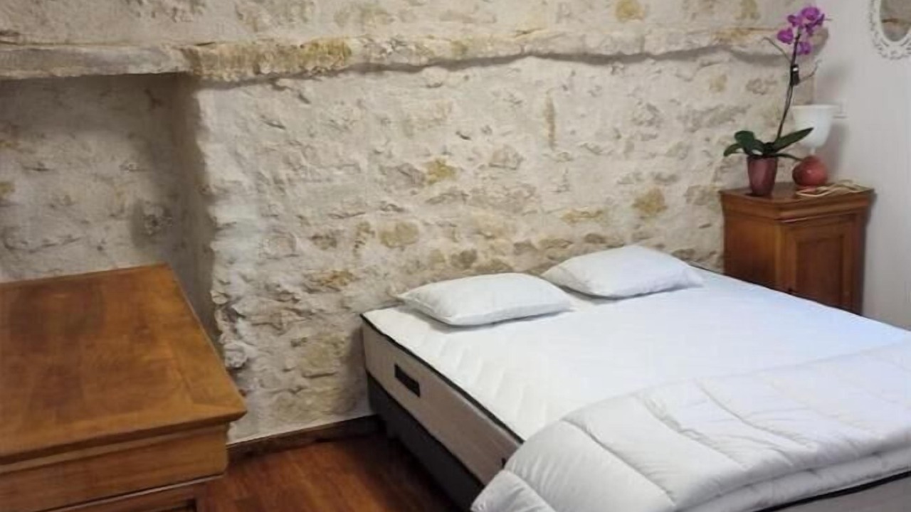 Photo of Bedroom in Croutelle