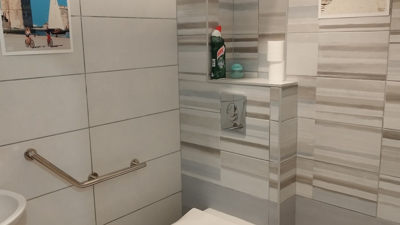 Photo of Bathroom in Saint-Medard-d'Aunis