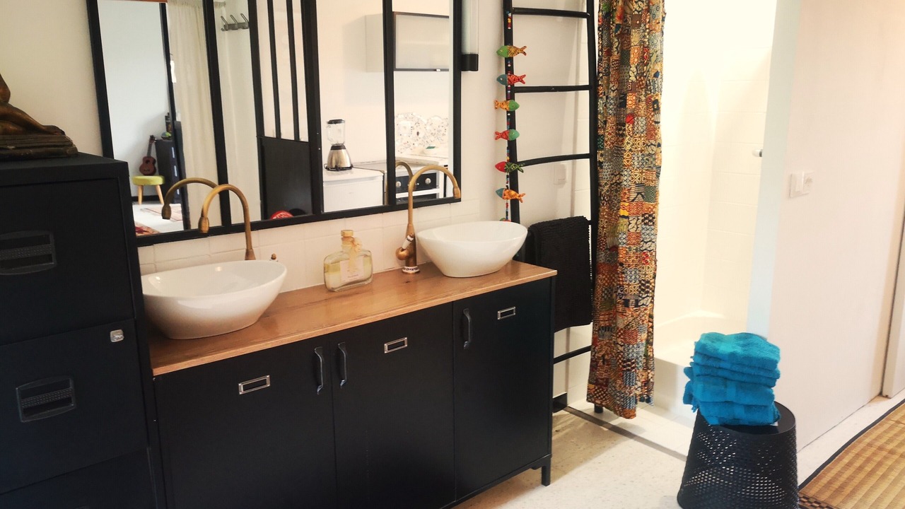 Photo of Bathroom in Lalinde