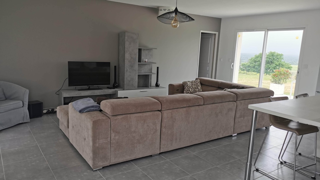 Photo of Livingroom in Brie-sous-Barbezieux