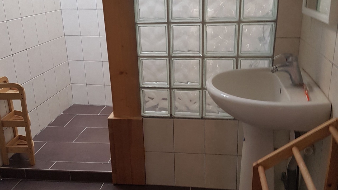 Photo of Bathroom in Aytre