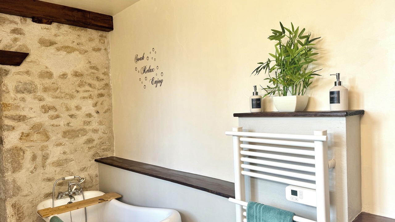 Photo of Bathroom in Fromental