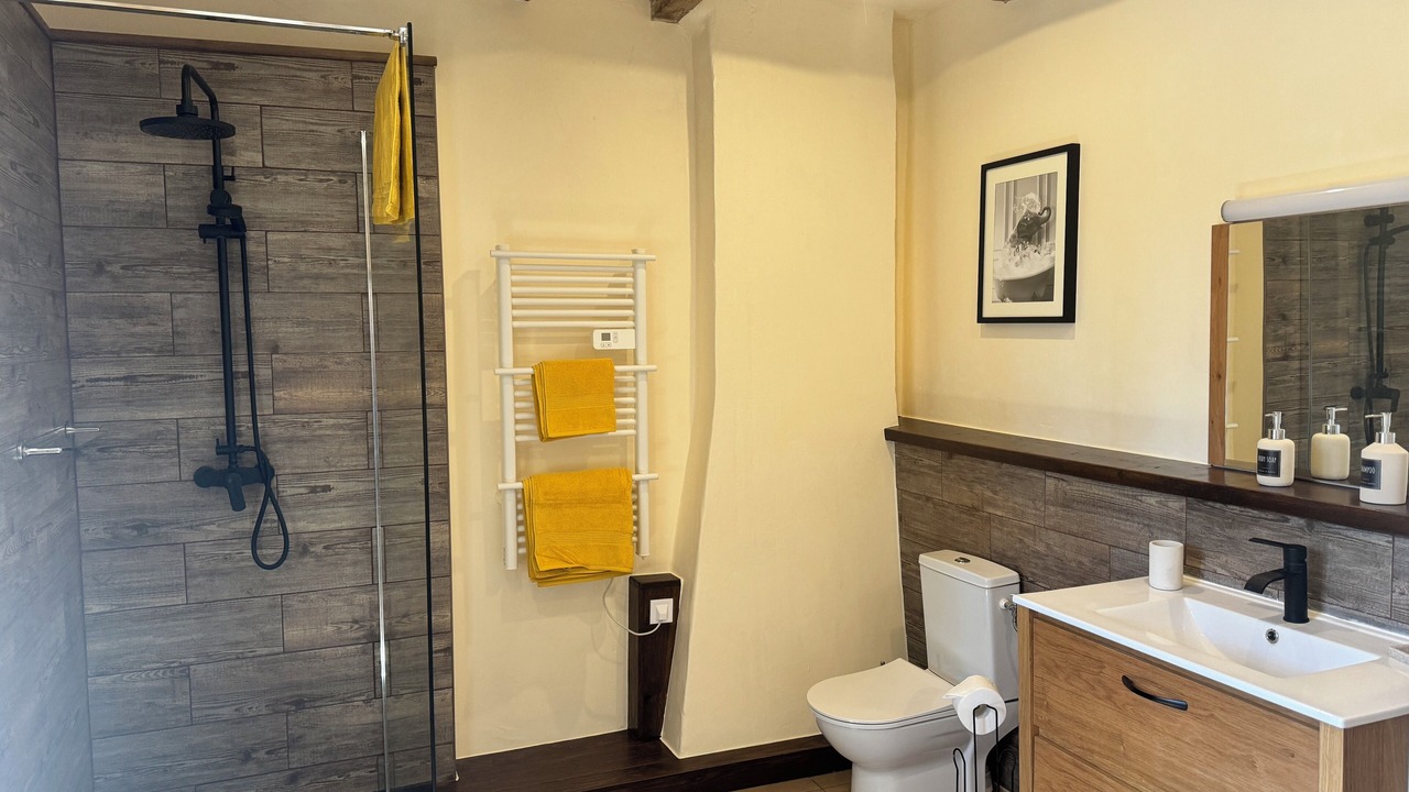 Photo of Bathroom in Fromental