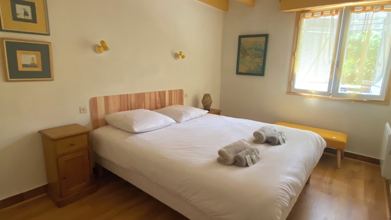 Photo of Bedroom in Le Penon