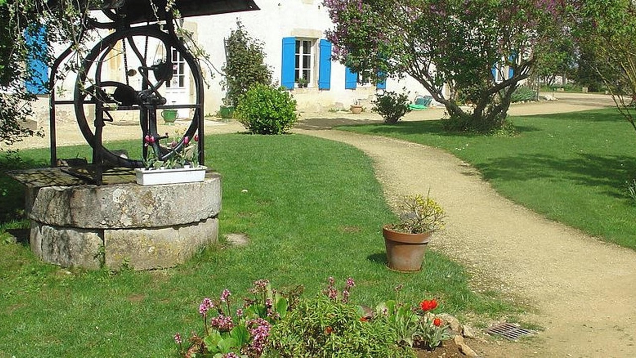 Photo of Outdoor in Saint-Vincent-la-Chatre