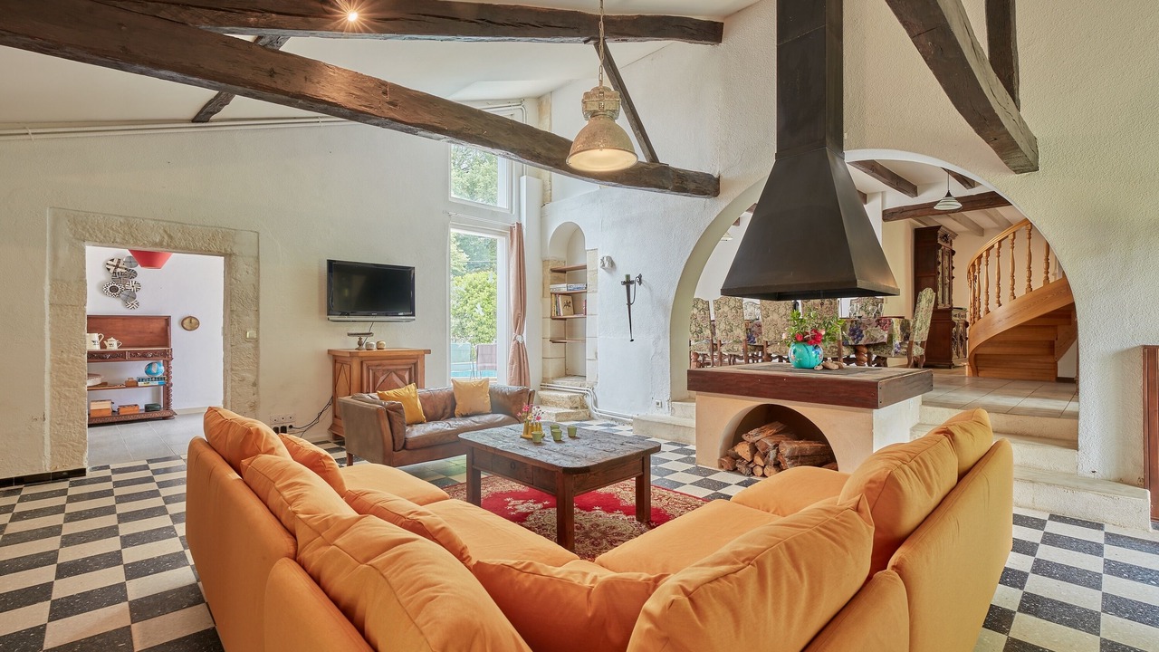 Photo of Livingroom in Monfaucon