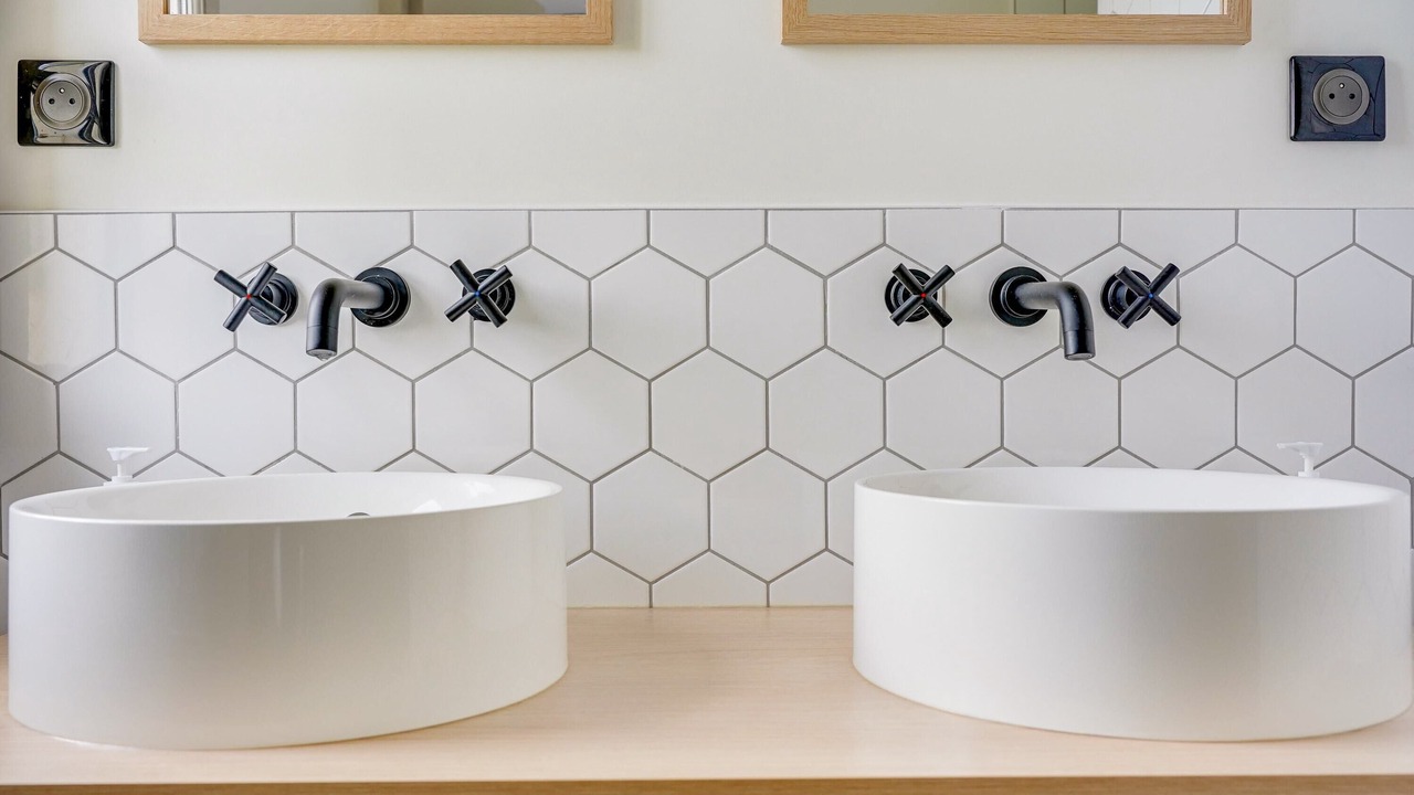 Photo of Bathroom in Robins Bay