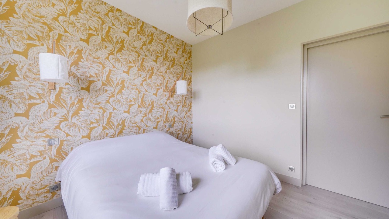 Photo of Bedroom in Robins Bay