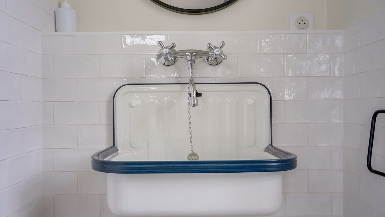 Photo of Bathroom in Robins Bay