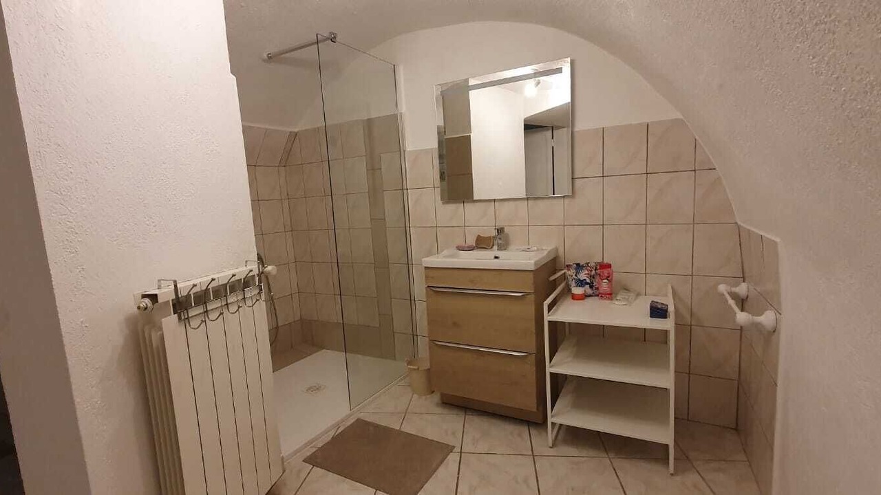 Photo of Bathroom in Ginasservis