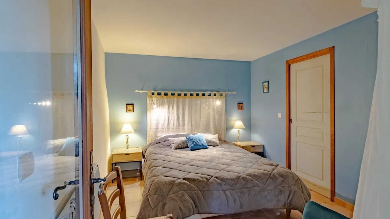 Photo of Bedroom in Beynac-et-Cazenac