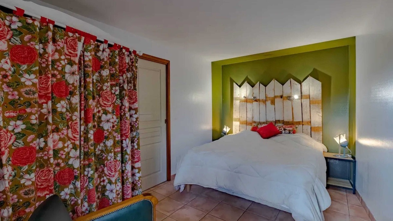 Photo of Bedroom in Beynac-et-Cazenac