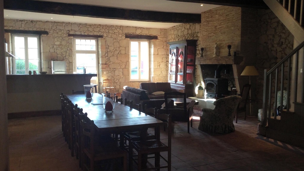 Photo of Livingroom in Tombeboeuf