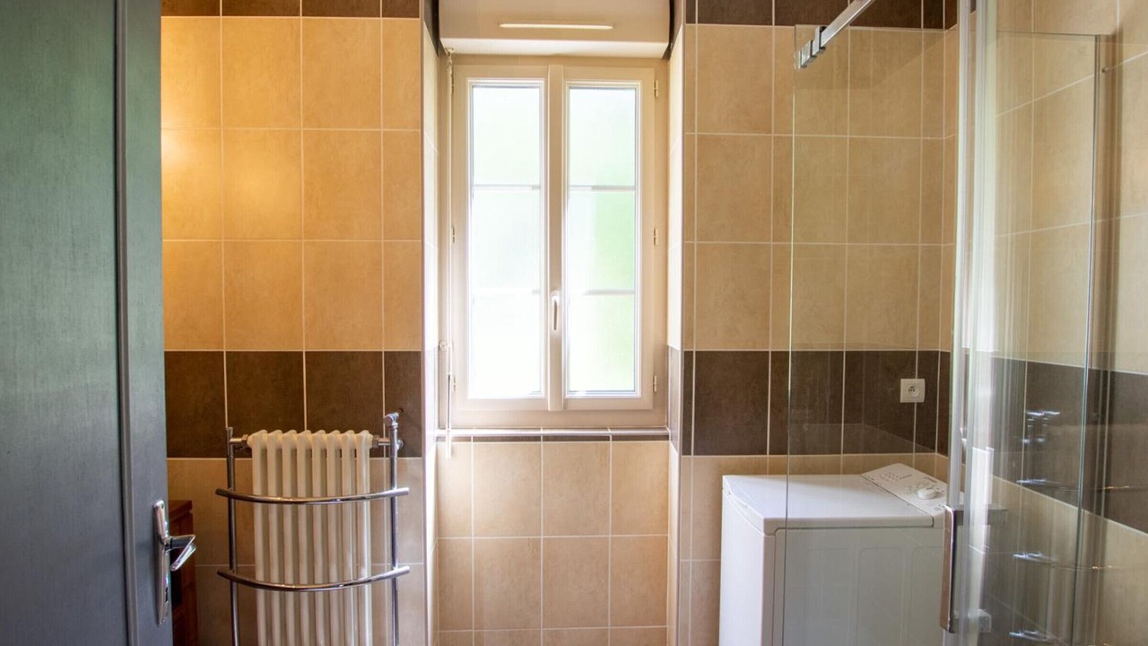 Photo of Bathroom in Saint-Chamassy