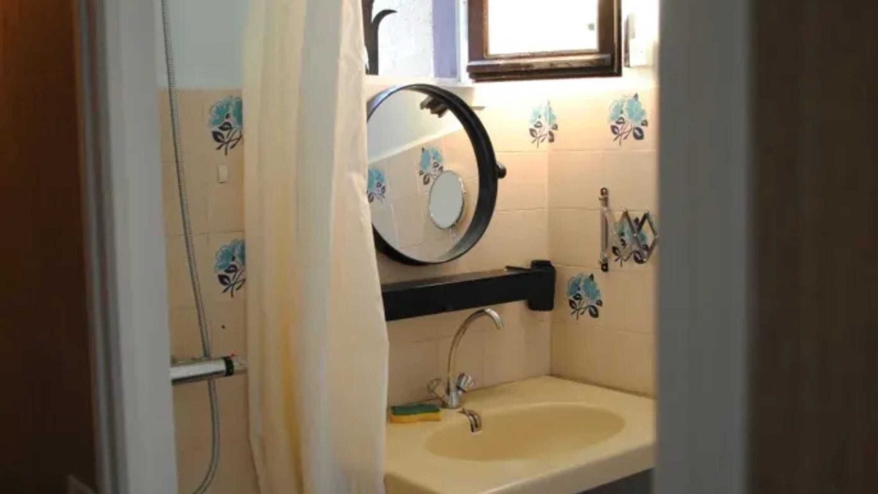 Photo of Bathroom in Pays-de-Belves