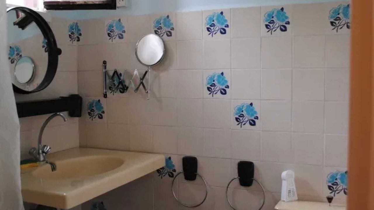 Photo of Bathroom in Pays-de-Belves