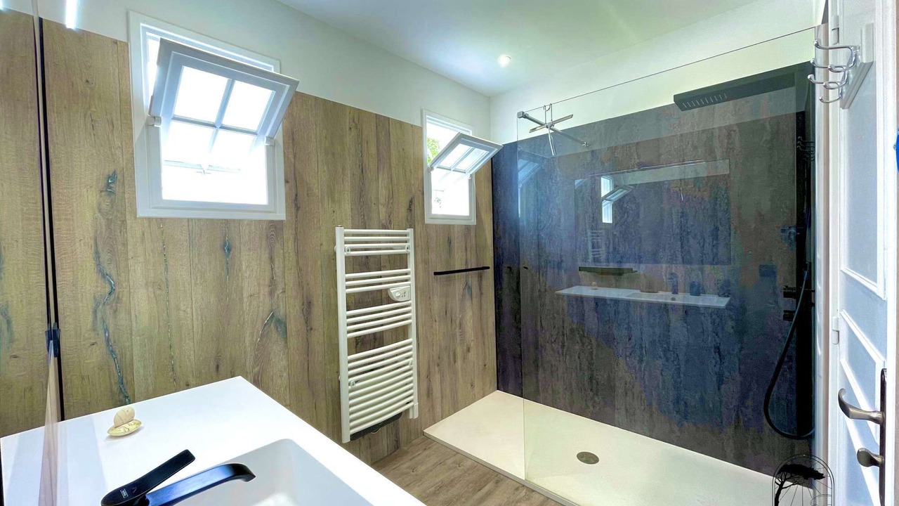 Photo of Bathroom in La Cotiniere