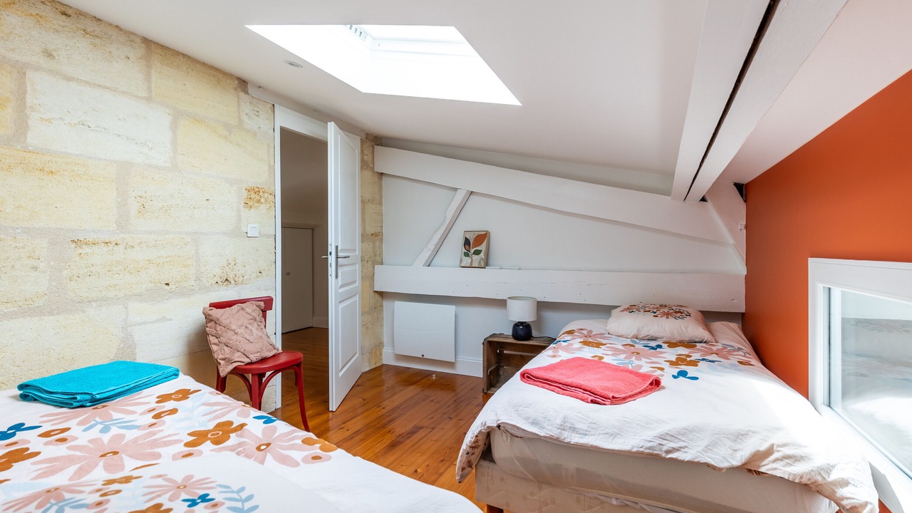 Photo of Bedroom in Libourne