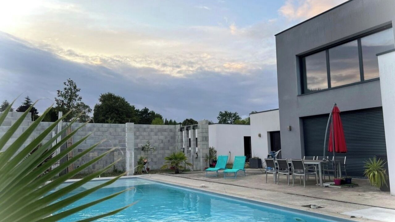 Photo of Outdoor in Saintes