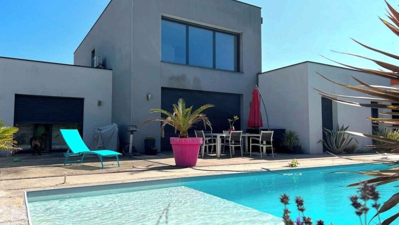 Photo of Outdoor in Saintes