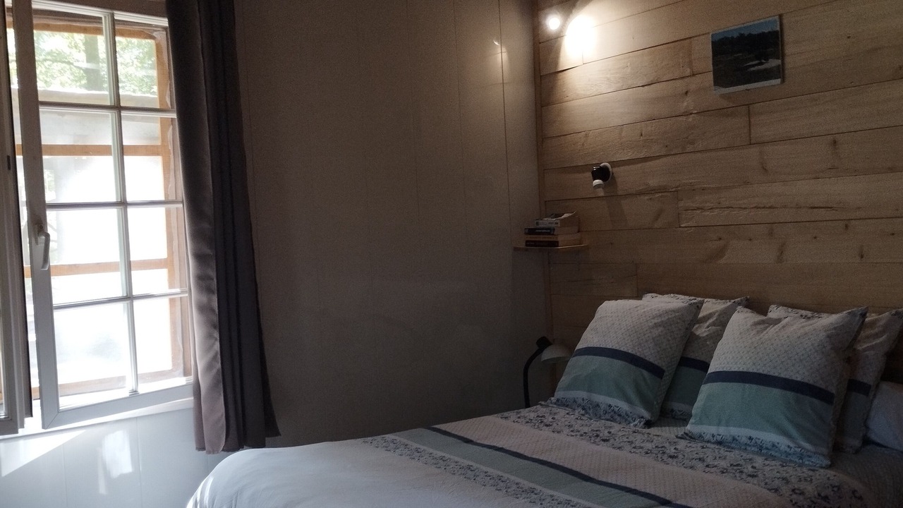 Photo of Bedroom in Cubjac-Auvezere-Val d'Ans