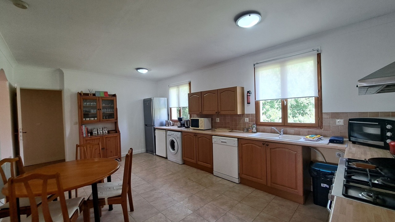 Photo of Kitchen in Saint-Pierre-de-Juillers