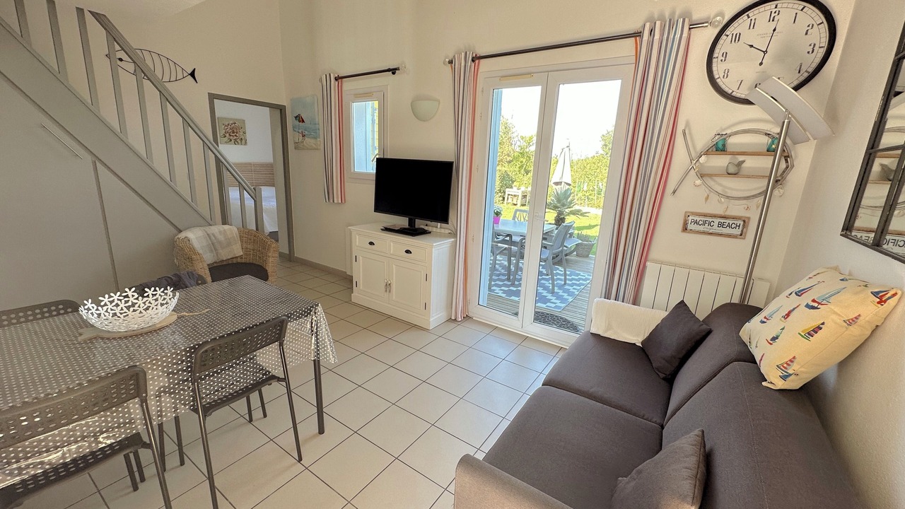 Photo of Livingroom in Le Chateau-d'Oleron