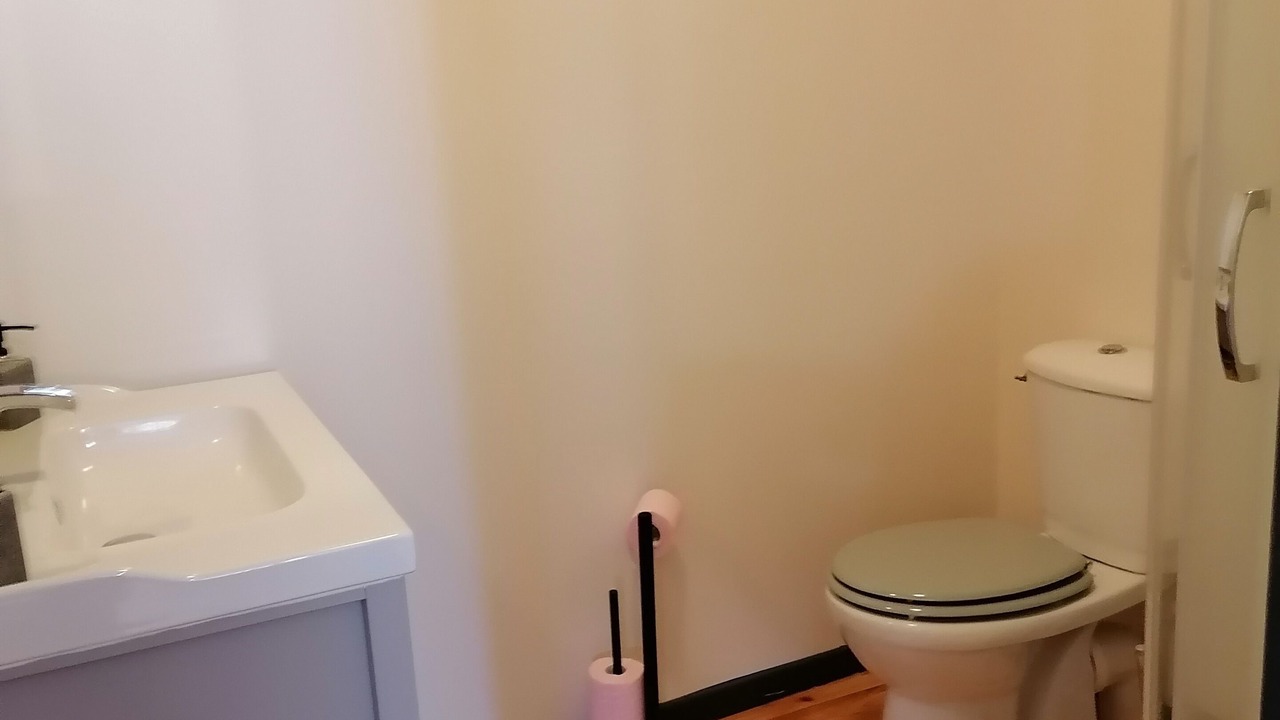Photo of Bathroom in Mansle