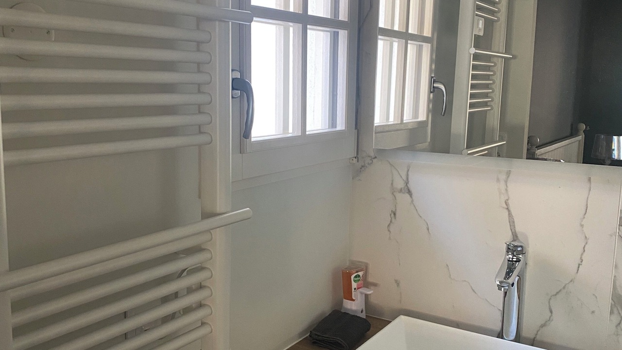Photo of Bathroom in La Couarde-sur-Mer